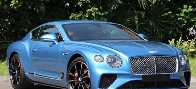 Заряженный Bentley Continental GT 2018