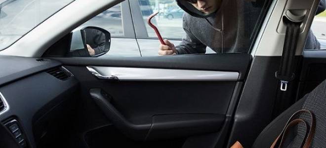Как защититься от кражи имущества из салона автомобиля